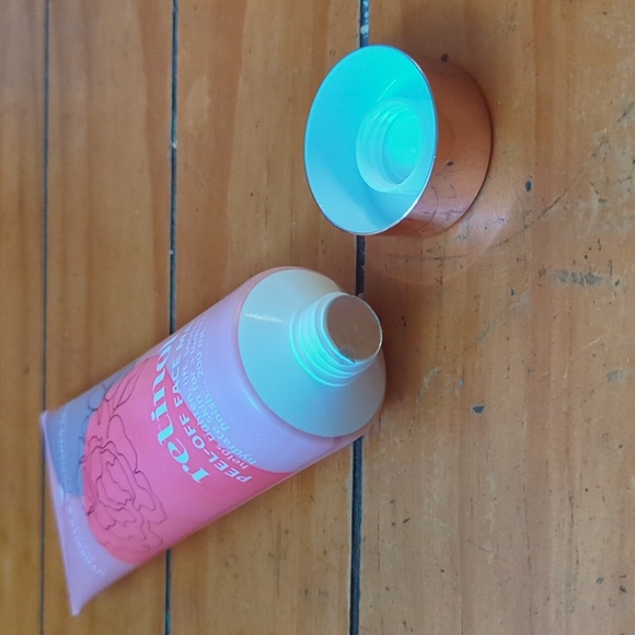 Peel off face mask - Picture 2 of 2